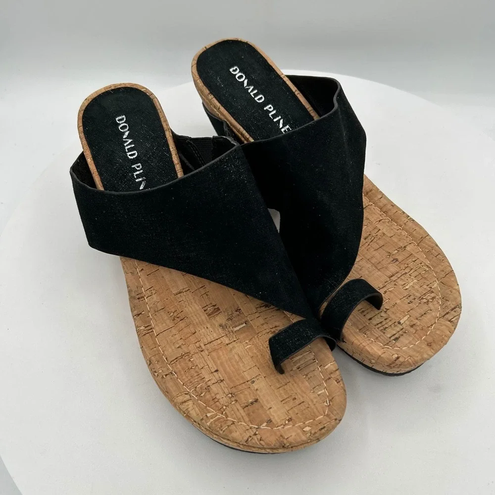 Donald Pliner Gyer Black Leather Cork Wedge Toe Loop Sandals Size 9.5 NEW